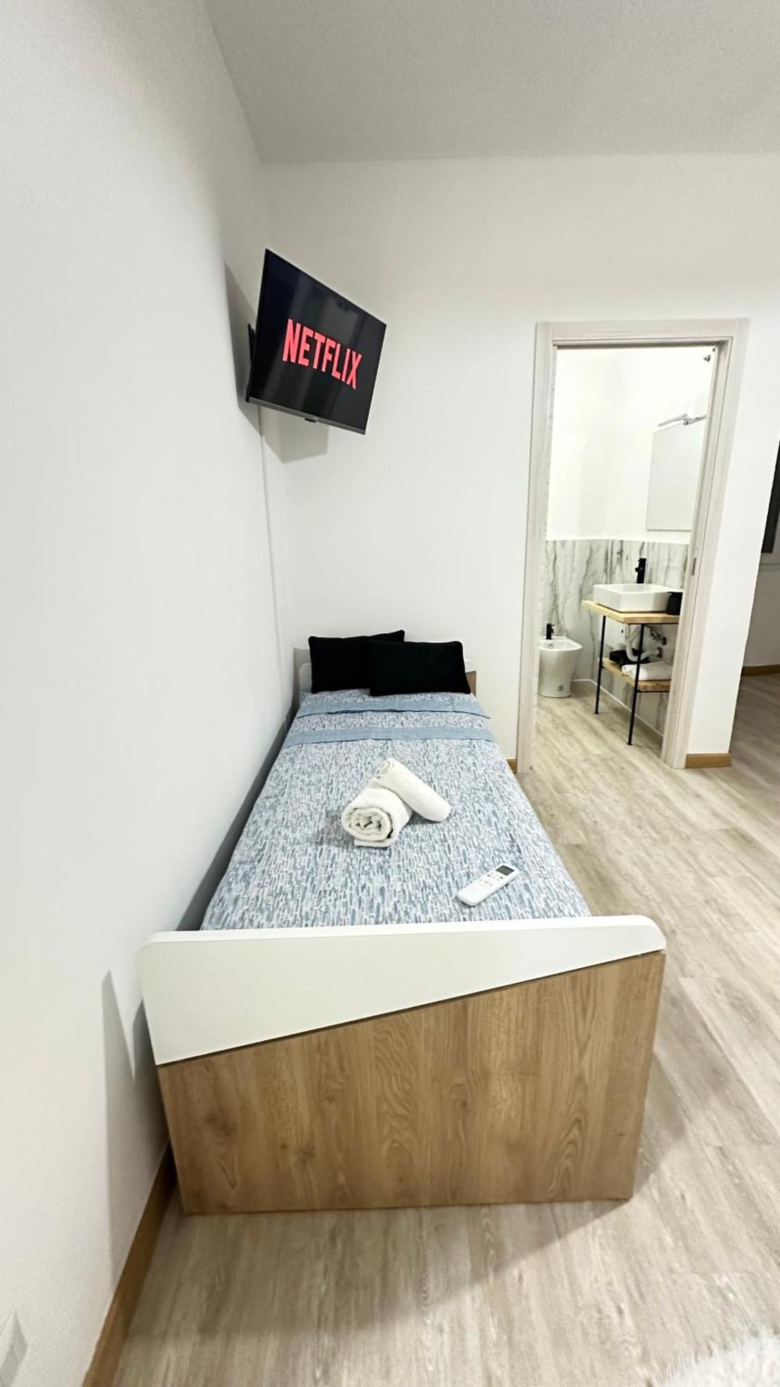 Centro-Archimede Rooms Castelvetrano Bagian luar foto