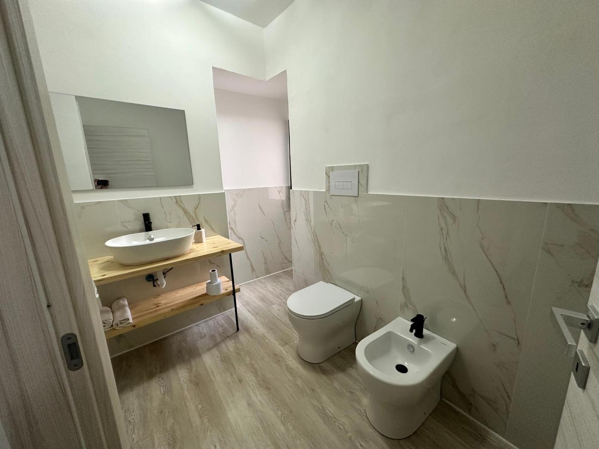 Centro-Archimede Rooms Castelvetrano Bagian luar foto